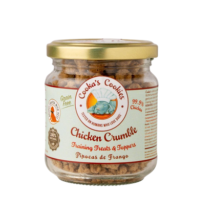 Dehydrated chicken crumble for dogs and cats