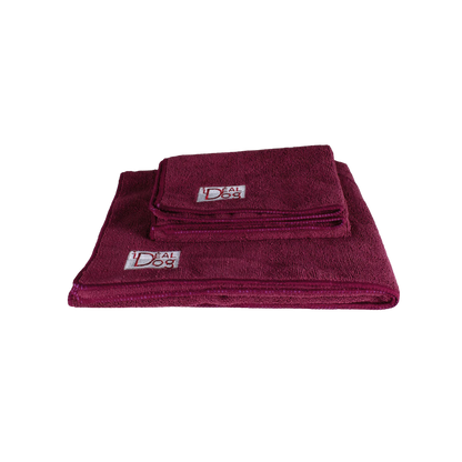 Pack of 2 absorbent microfiber towels for dogs and cats