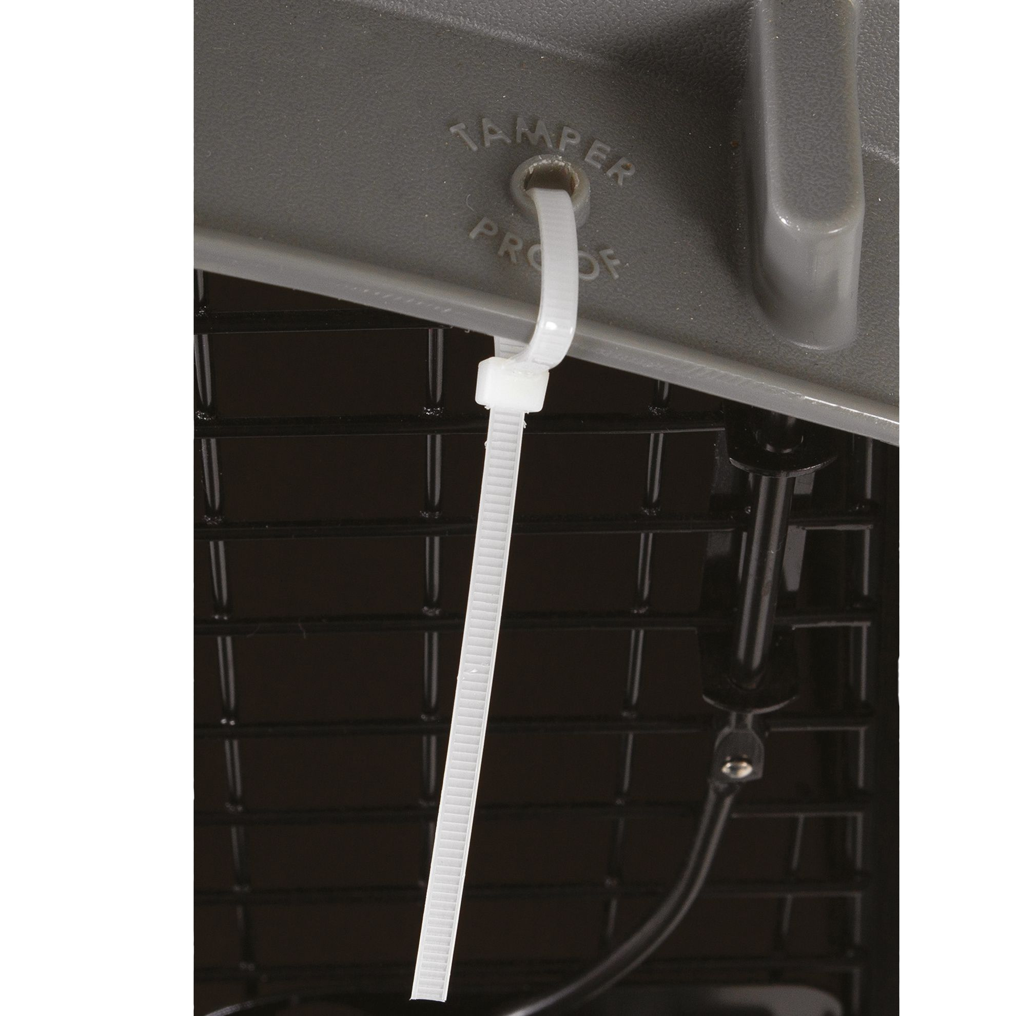 Caisse de transport Sky Kennel homologuée IATA